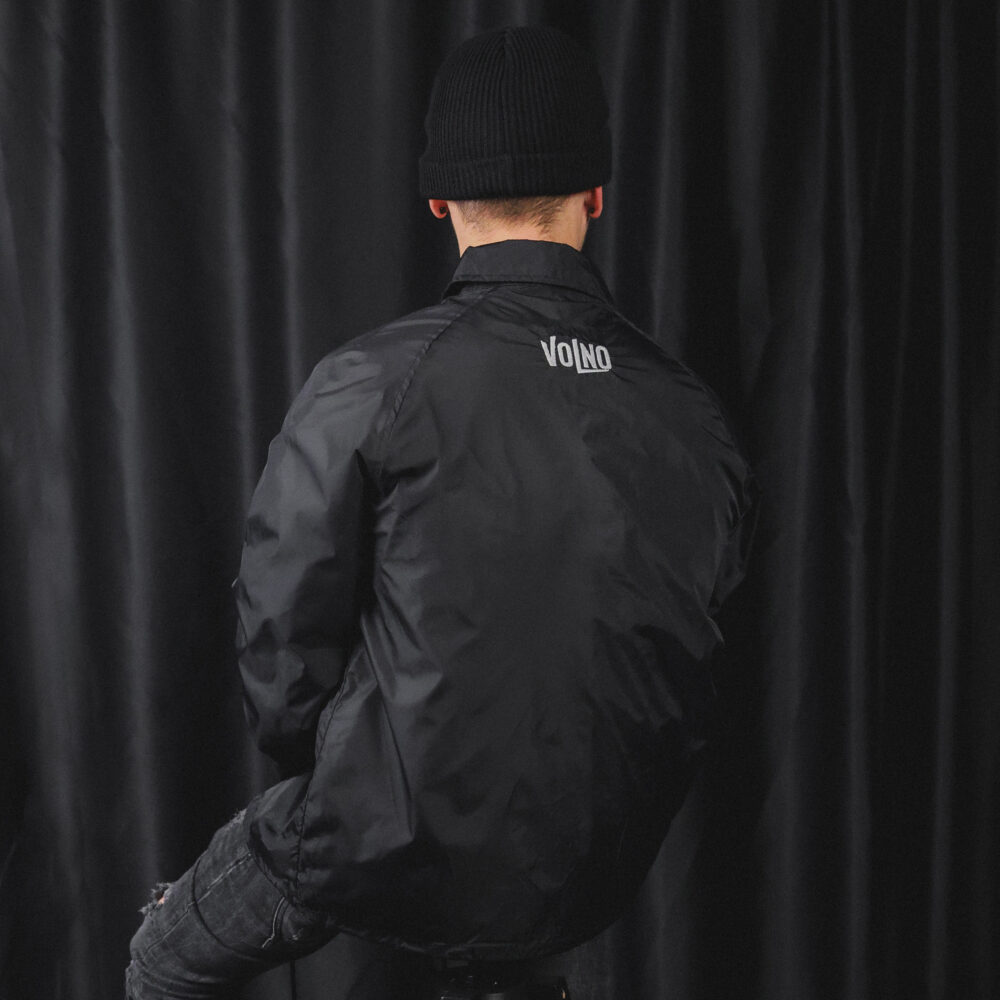 VOLNO BLACKJACK. Czarna kurtka bomber streetwear. Idealna na night drive. - VOLNO
