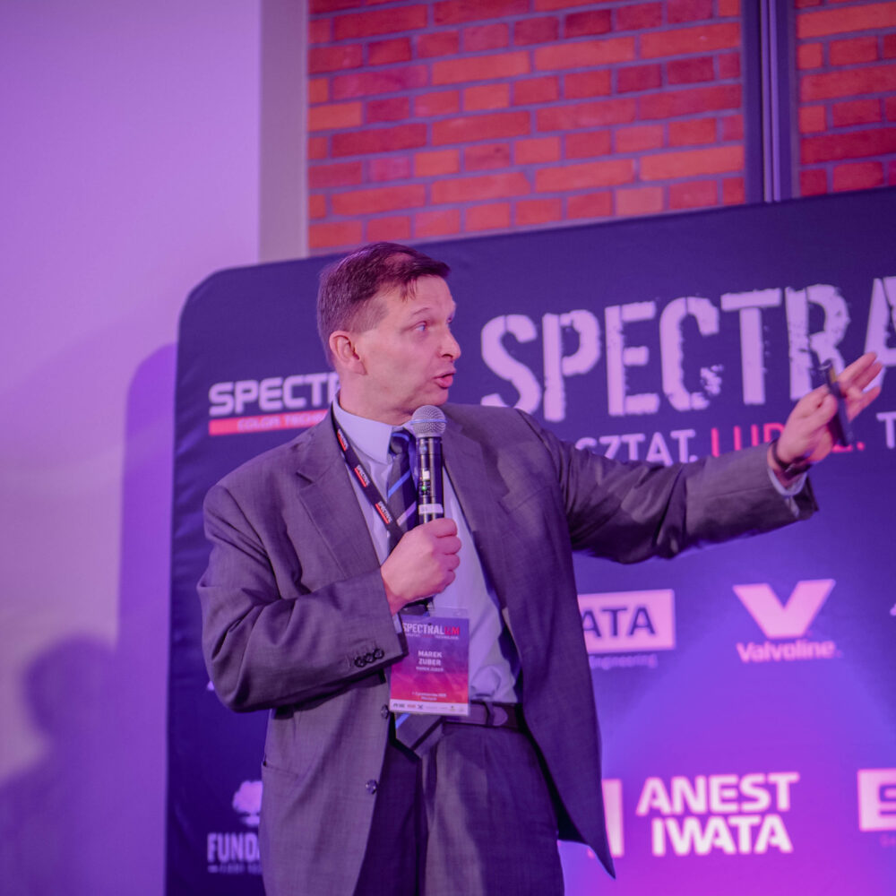 Foto 4 - Konferencja SPECTRALIZM - NOVOL