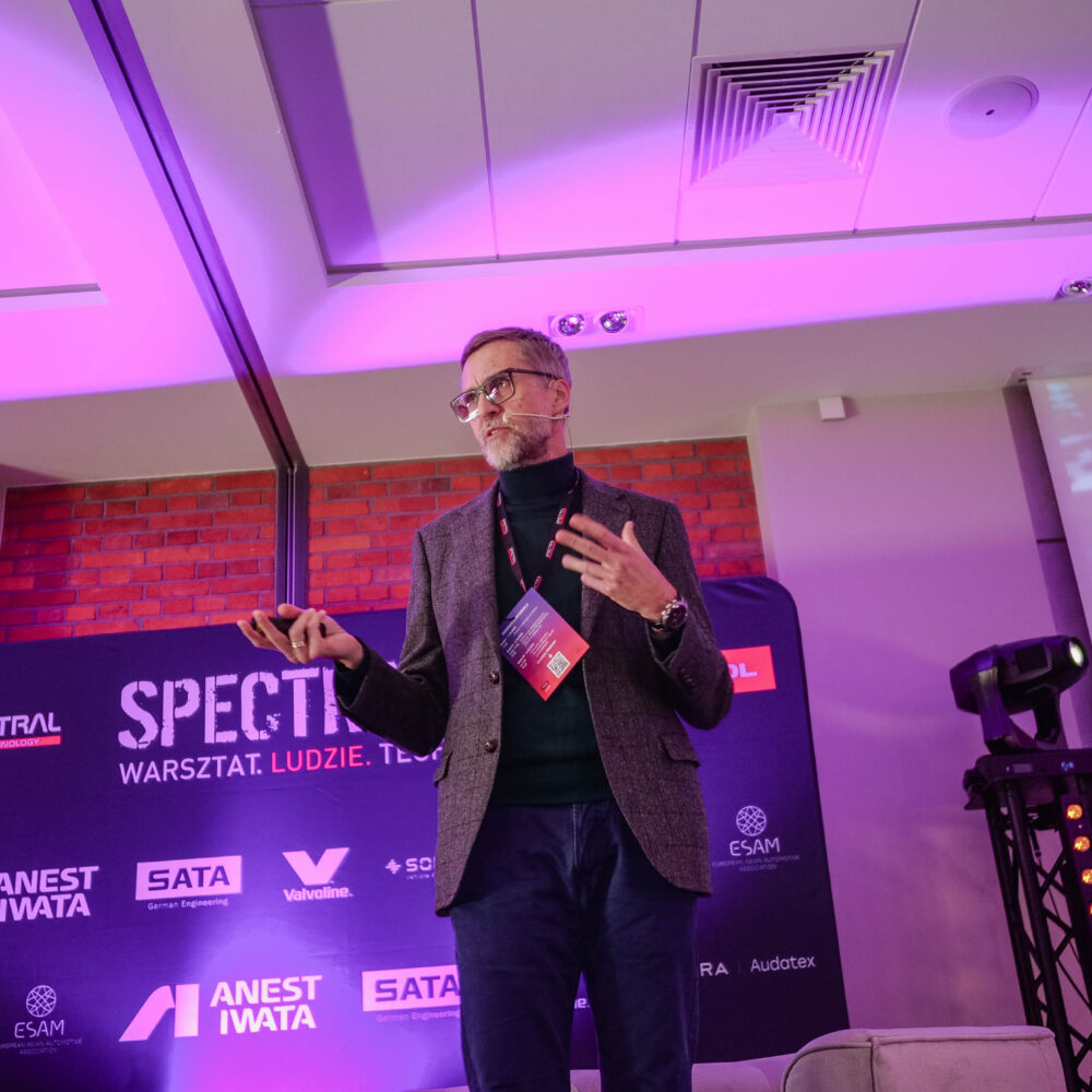 Foto 8 - Konferencja SPECTRALIZM - NOVOL